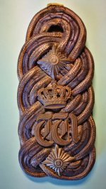 adjutant shoulder strap 10002.jpg