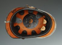 M15 coiffe vernie.jpg