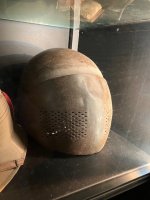 casque reine elisabeth.jpg
